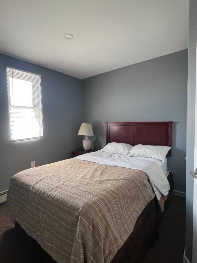 Hwy 17 Hotel 와와 외부 사진